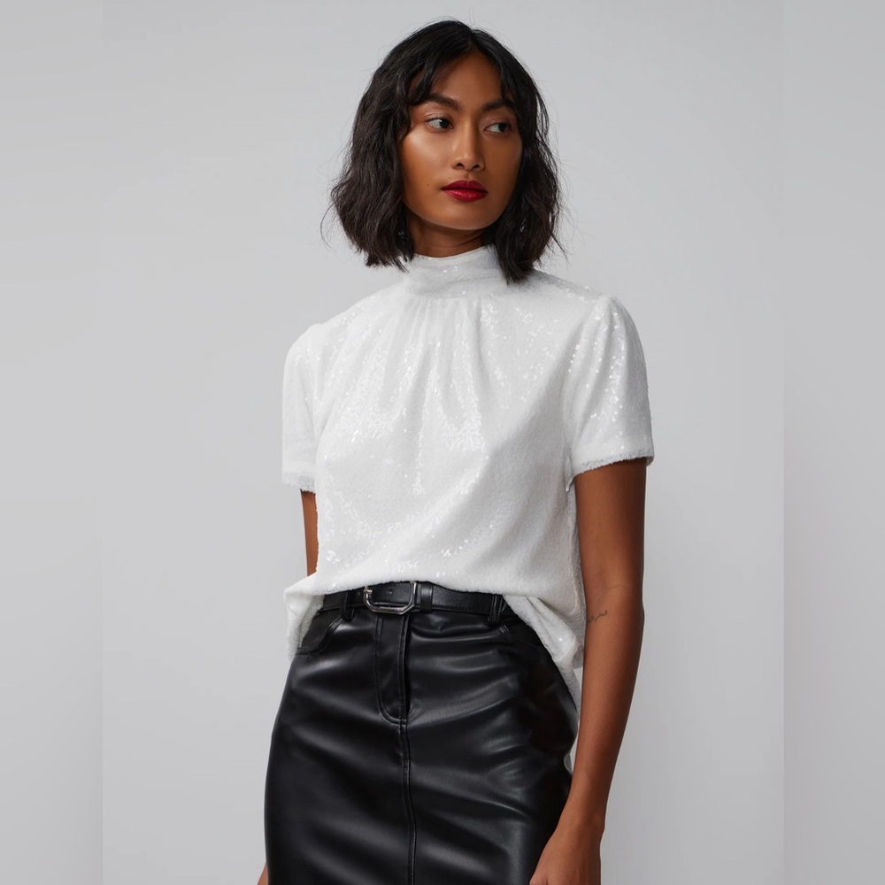 NWT NY&Co Mock Neck Sequin Embellished Top | Paper White | Large